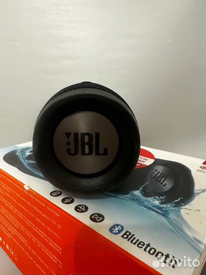 Колонка JBL Charge 3