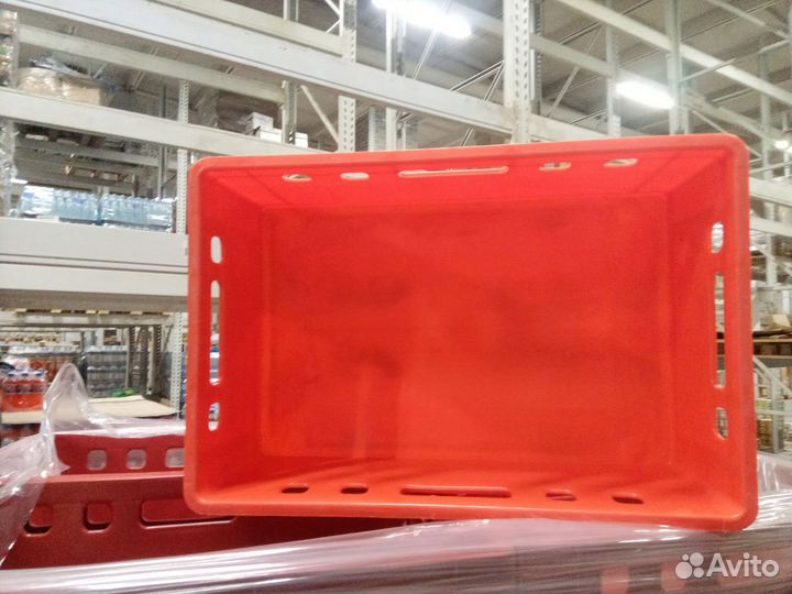 Ящик пластиковый