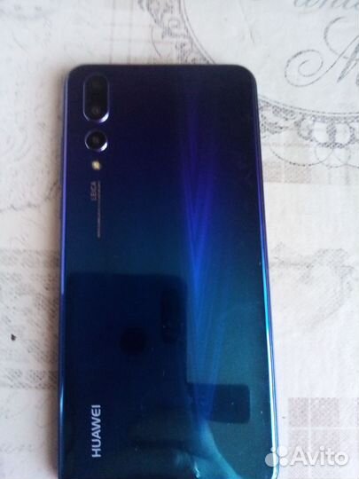 HUAWEI P20 Pro, 8/128 ГБ