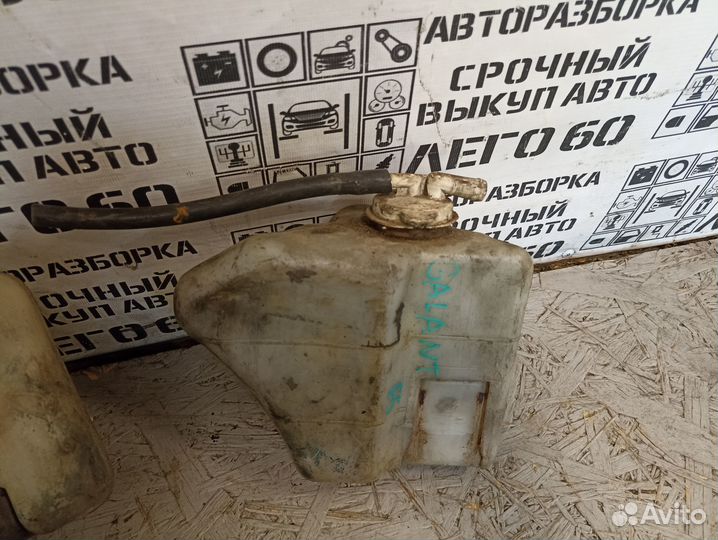 Бачок для Mitsubishi Galant E5