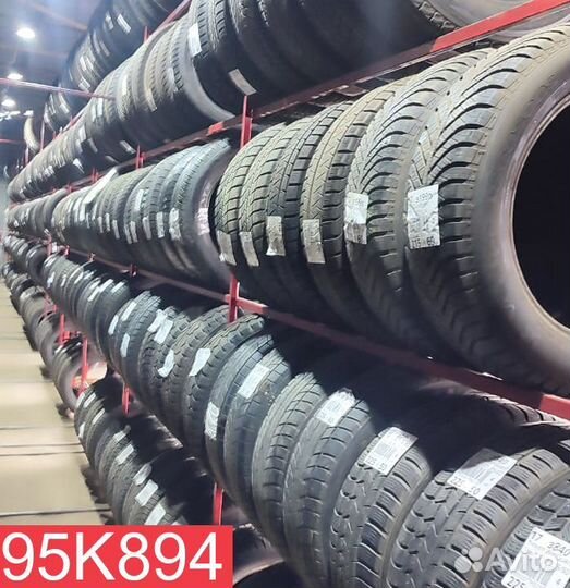 Bridgestone Blizzak Spike-01 215/65 R16 95N