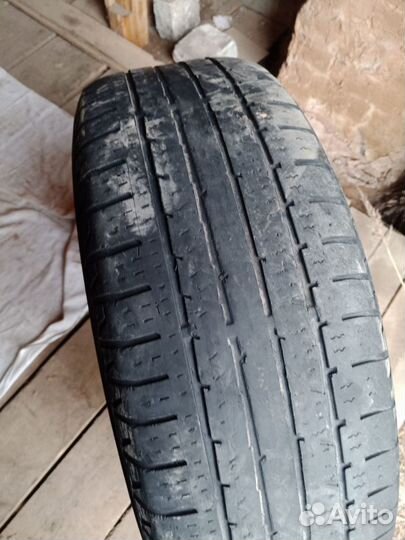 Continental ContiCrossContact LX 215/65 R16 98H