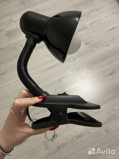 Лампа прищепка