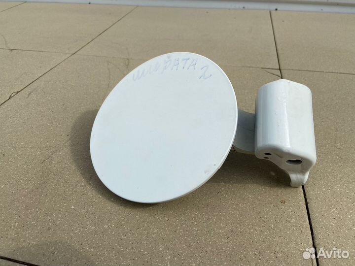 Лючок бензобака Kia cerato 2