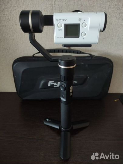 Экшен камера sony HDR-AS300