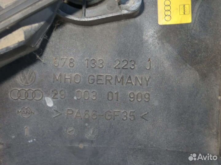 Коллектор впускной на Ауди А6 С4 078133223 J