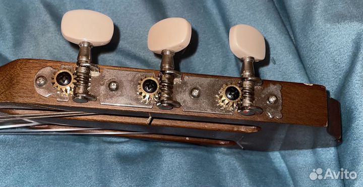 Классическая гитара yamaha c40