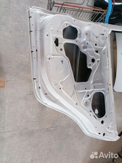 Дверь задняя правая камри 55