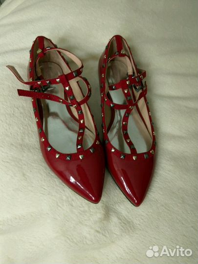 Обувь новая