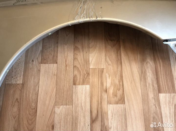 Крыло правое переднее Toyota Crown majesta