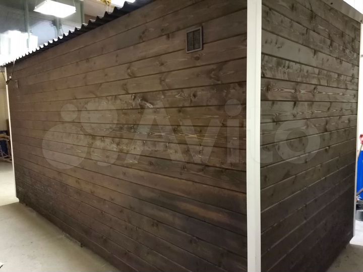 Гараж, > 30 м²