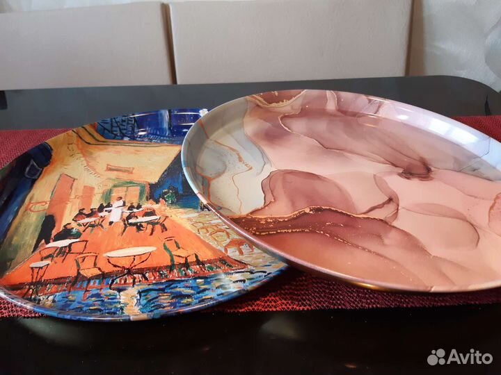 Подносы сервировочные Ночная терраса и Топаз 33 см