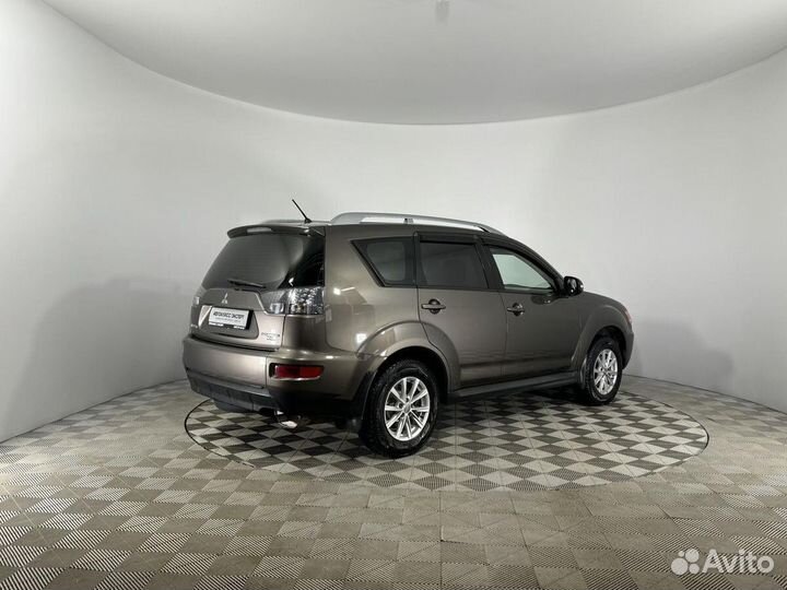 Mitsubishi Outlander 2.0 CVT, 2010, 166 116 км
