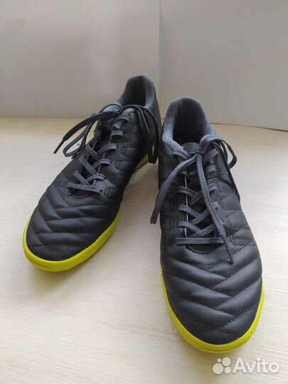 Футбольные бутсы Кроссовки Кеды р.37