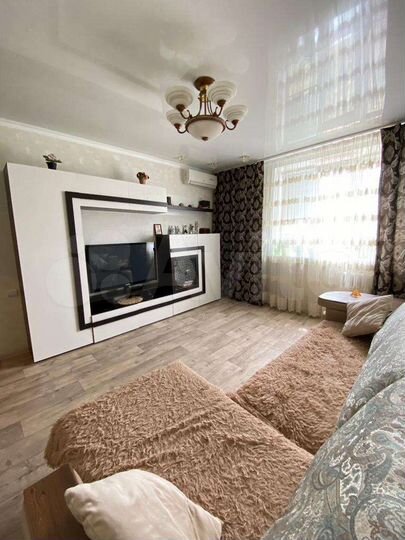 2-к. квартира, 52 м², 6/9 эт.