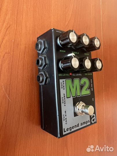 Гитарный предусилитель amt m2