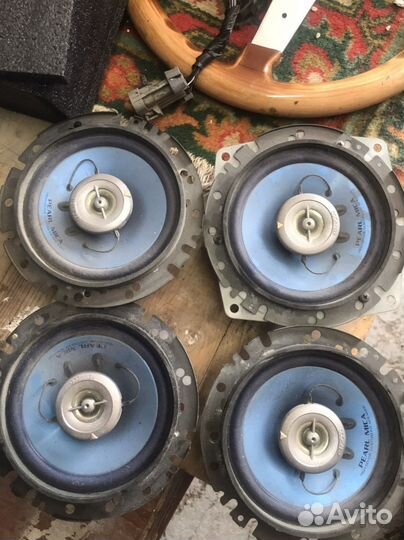 Динамики в авто 16