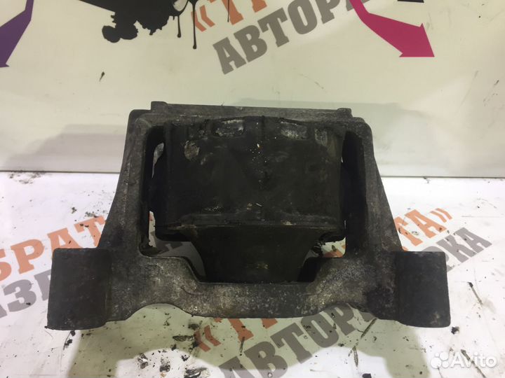 Форд Транзит Подушка двигателя