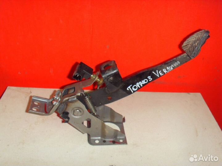 Педаль тормоза 3281025020 Hyundai Verna (MC)