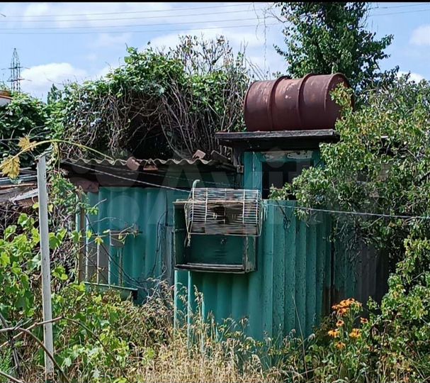 Дача 15 м² на участке 6 сот.