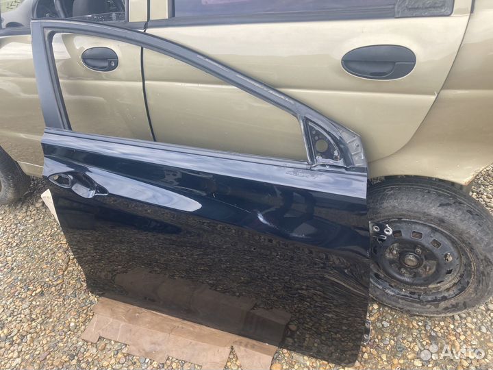Передняя правая дверь Хендай Элантра 5 MD, Авант