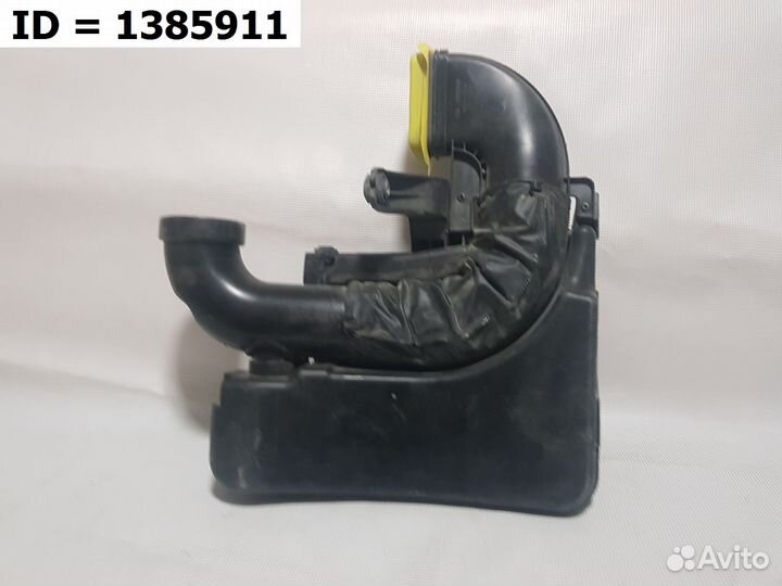 Бачок пылесборника воздушного фильтра Kia Rio