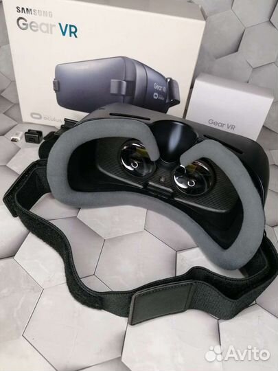 Очки виртуальной реальности Samsung gear vr