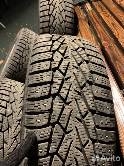 Зимние колеса Nokian Nordman7 215/65 R16
