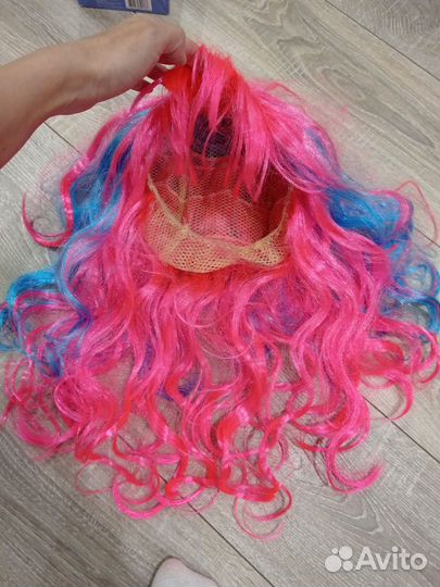 Парик цветной