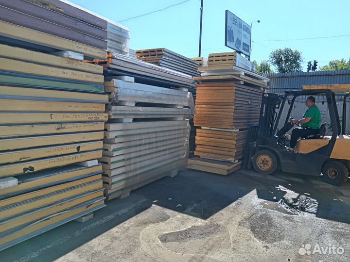 Сэндвич панели 25000 м2 в наличии