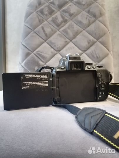 Nikon D5600 kit AF-P DX nikkor 18-55mm