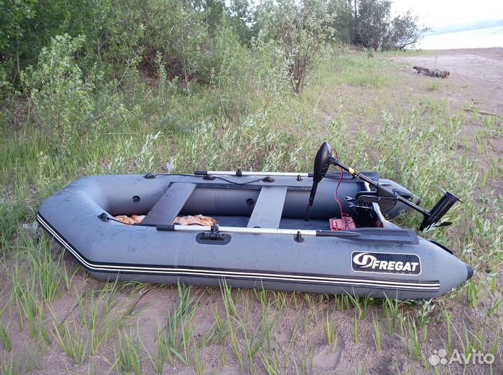 Лодочный электро мотор