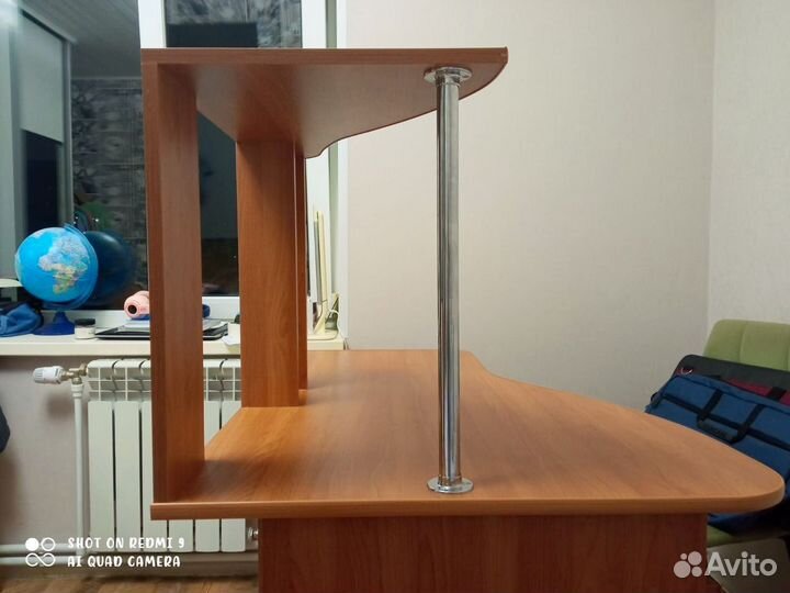 Рабочий стол для школьника