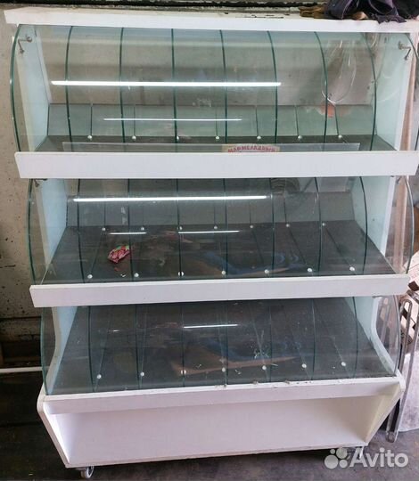 Стеллаж витрина стеклянная