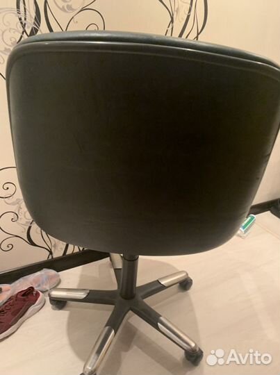 Компьютерное кресло