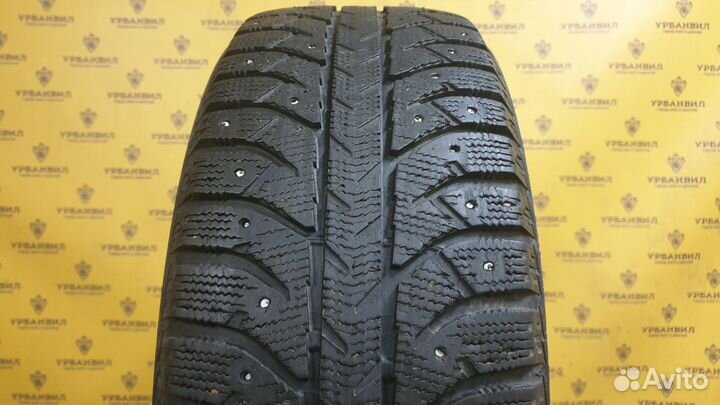Bridgestone Ice Cruiser 7000 215/60 R17 100T