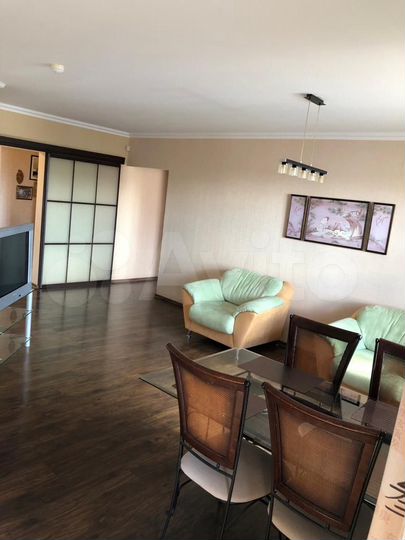 4-к. квартира, 100,2 м², 9/10 эт.