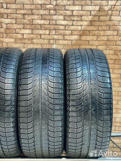 Michelin Latitude X-Ice 2 255/55 R18