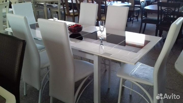 Стол обеденный Аполлон стекло 0,9 м