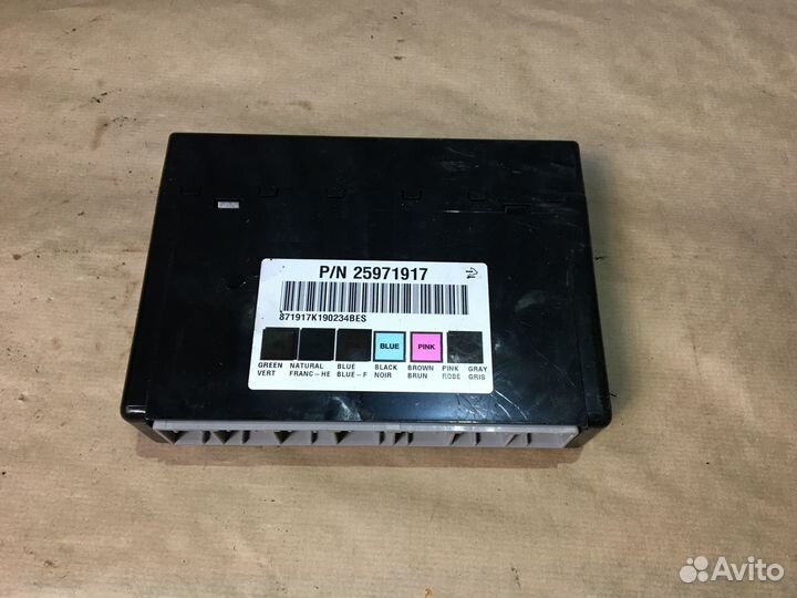 Блок всм Chevrolet Tahoe III 06-14