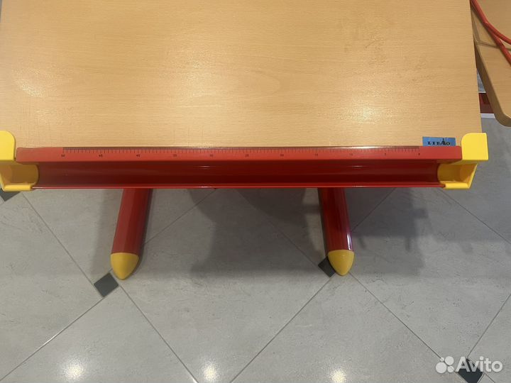 Растущая парта Libao