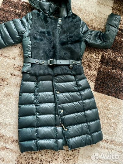 Пуховик изумрудный 44