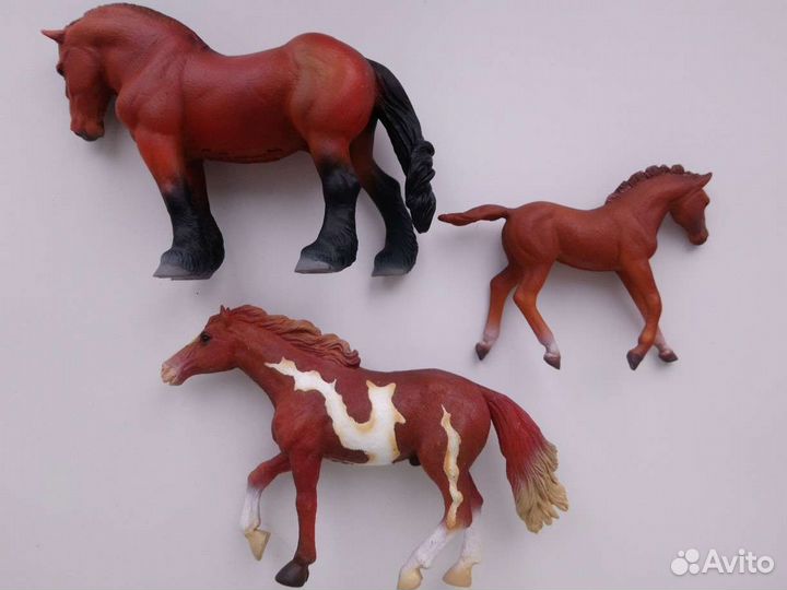 Лошади фигурки статуэтки