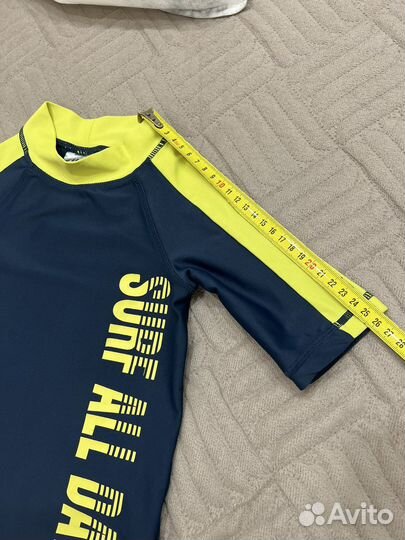 Майка и плавки для плавания