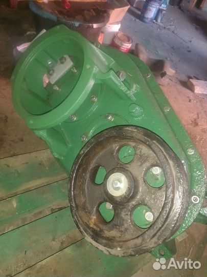 Мотор редуктор на тсн 160.электродвигатель 22кВт