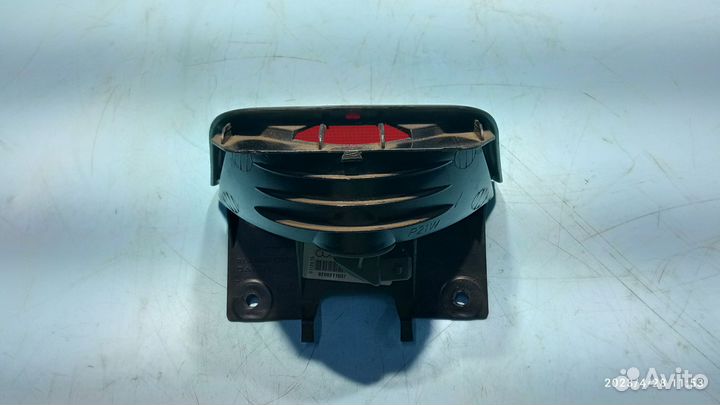 Стоп сигнал задний для Renault Logan 1