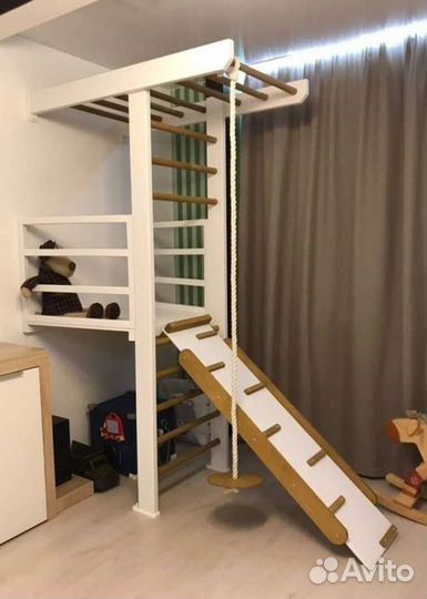 Детский спортивный комплекс с балконом