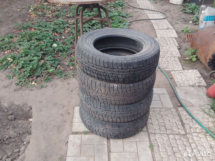 Yokohama Ice Guard IG50 175/70 R14 и 75/70 R14 19J