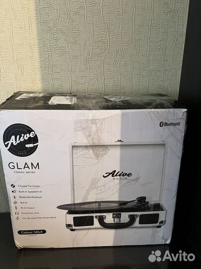 Виниловый проигрыватель