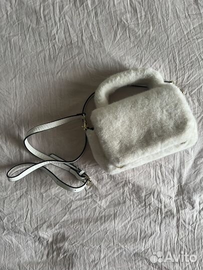 Меховая сумочка